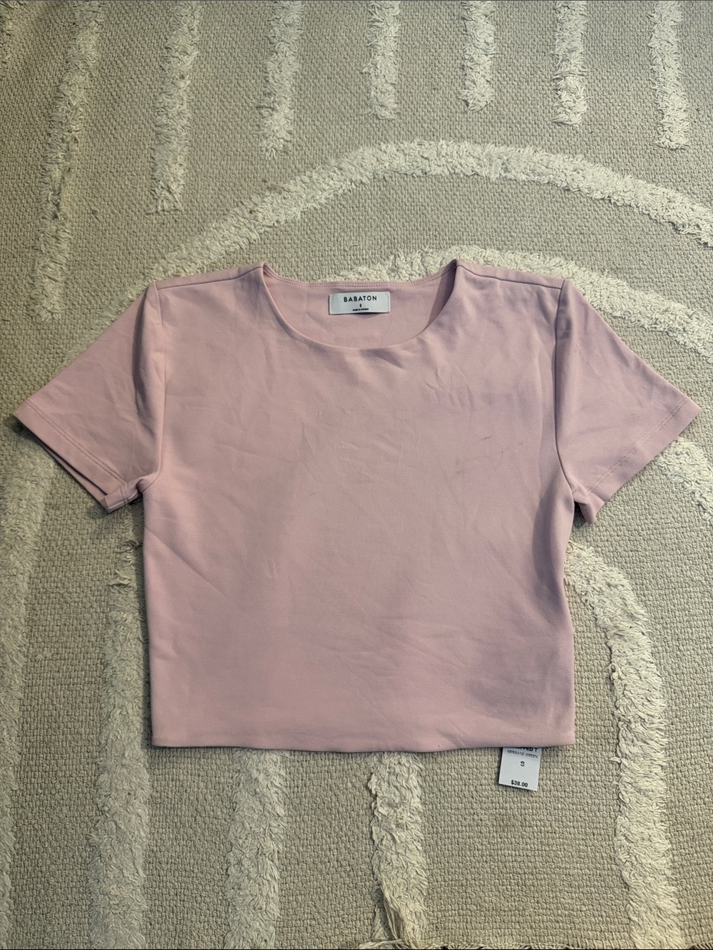 NWT Aritzia Babaton Contour Crew Cropped Tee in Light Pink Size Small